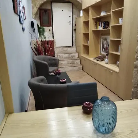 Bed & Breakfast Antico Scorcio Cagliaritano *